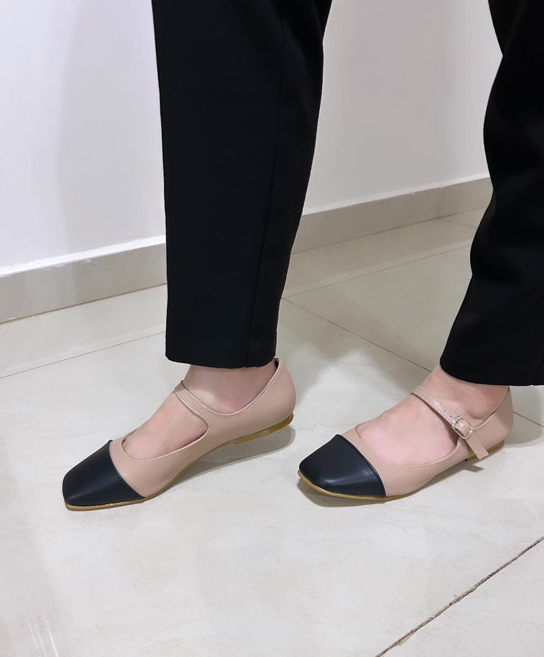 Julia beige con negro